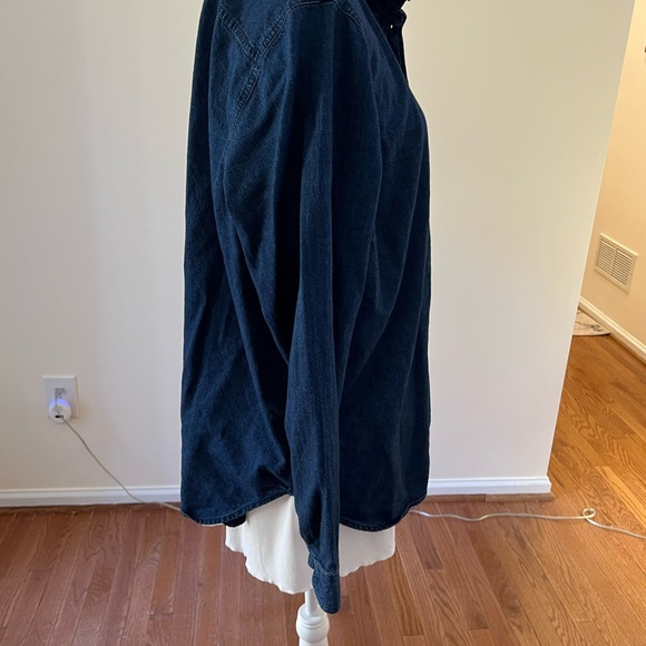 Men’s Old Navy The Classic Shirt Denim Button-Down XXL fits like XL - Picture 5 of 7